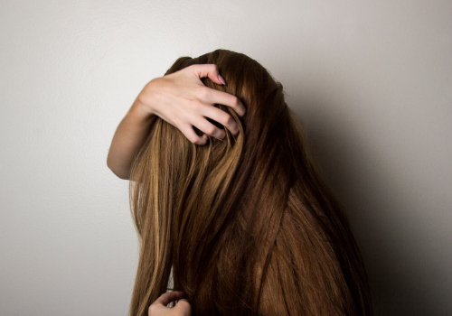 Trucos para evitar tener el cabello graso