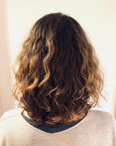 JULIA, CLIENTA DEL MES DE ABRIL