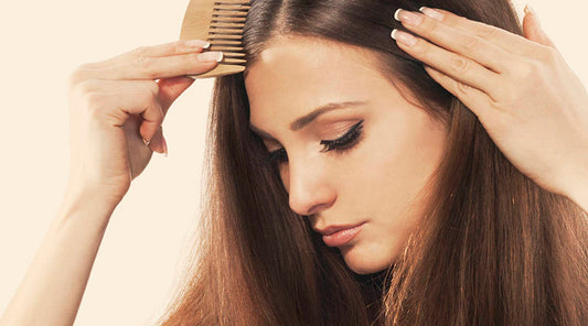 ¿Afecta la dermatitis seborreica a la caída del cabello?