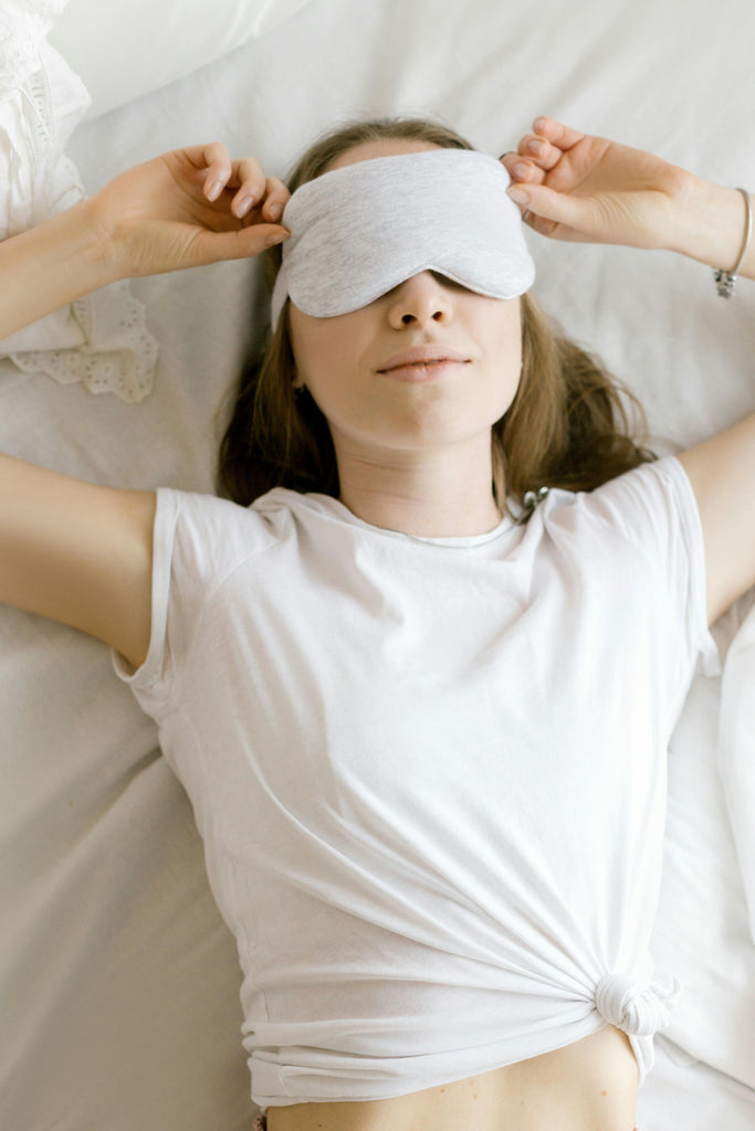 Cuidado Nocturno del Cabello: Rutina Antes de Dormir